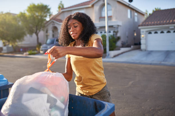Best Yard Cleanup Services  in Mooreville, MS
